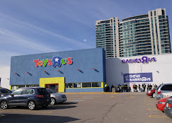 Playlab @ Toys R Us